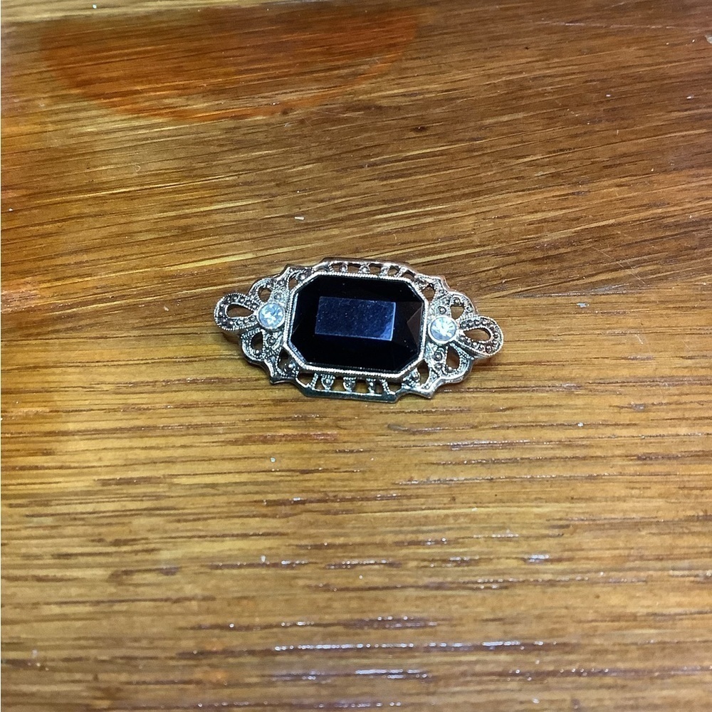 Victorian Style Mourning Brooch Faux Onyx